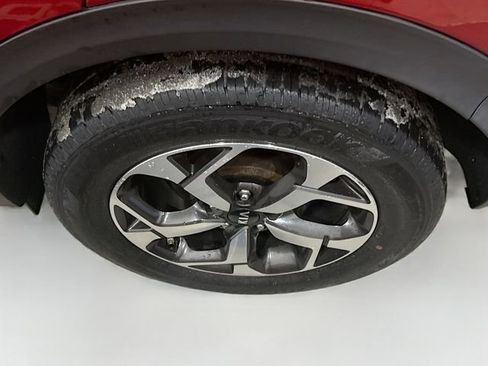 Used 2020 Kia Sportage LX image 29