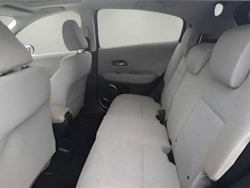 Used 2018 Honda HR-V EX image 21