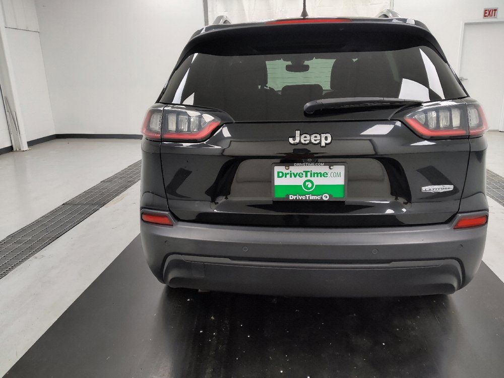 Used 2019 Jeep Cherokee Latitude Plus w/ Comfort/Convenience Group FWD image 7