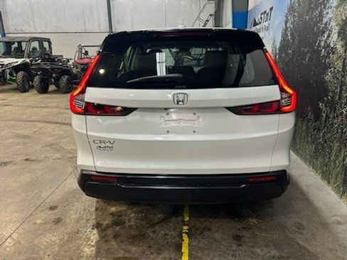 Used 2023 Honda CR-V LX image 7