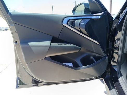 New 2025 BMW X3 xDrive30i w/ Convenience Package AWD/4WD image 19