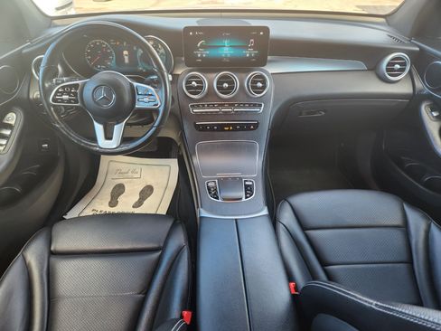 Used 2021 Mercedes-Benz GLC 300 4MATIC image 8