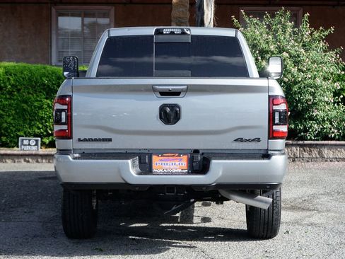 Used 2022 RAM 2500 Laramie w/ Night Edition AWD/4WD image 7
