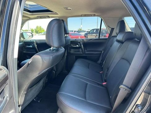 Used 2019 Toyota 4Runner TRD Off-Road Premium image 10