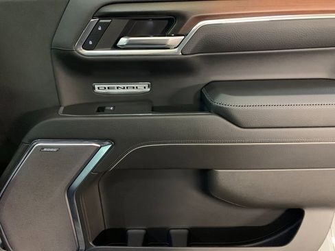 Used 2024 GMC Sierra 1500 Denali w/ Technology Package image 20