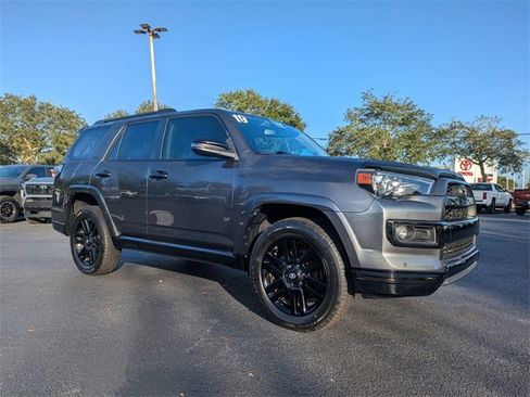 Used 2019 Toyota 4Runner Limited image 2