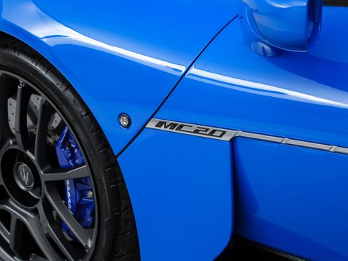 Certified 2022 Maserati MC20 Coupe RWD image 15