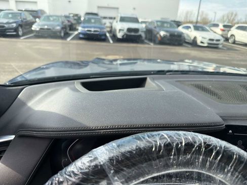 Used 2019 BMW X5 xDrive40i w/ Executive Package image 8