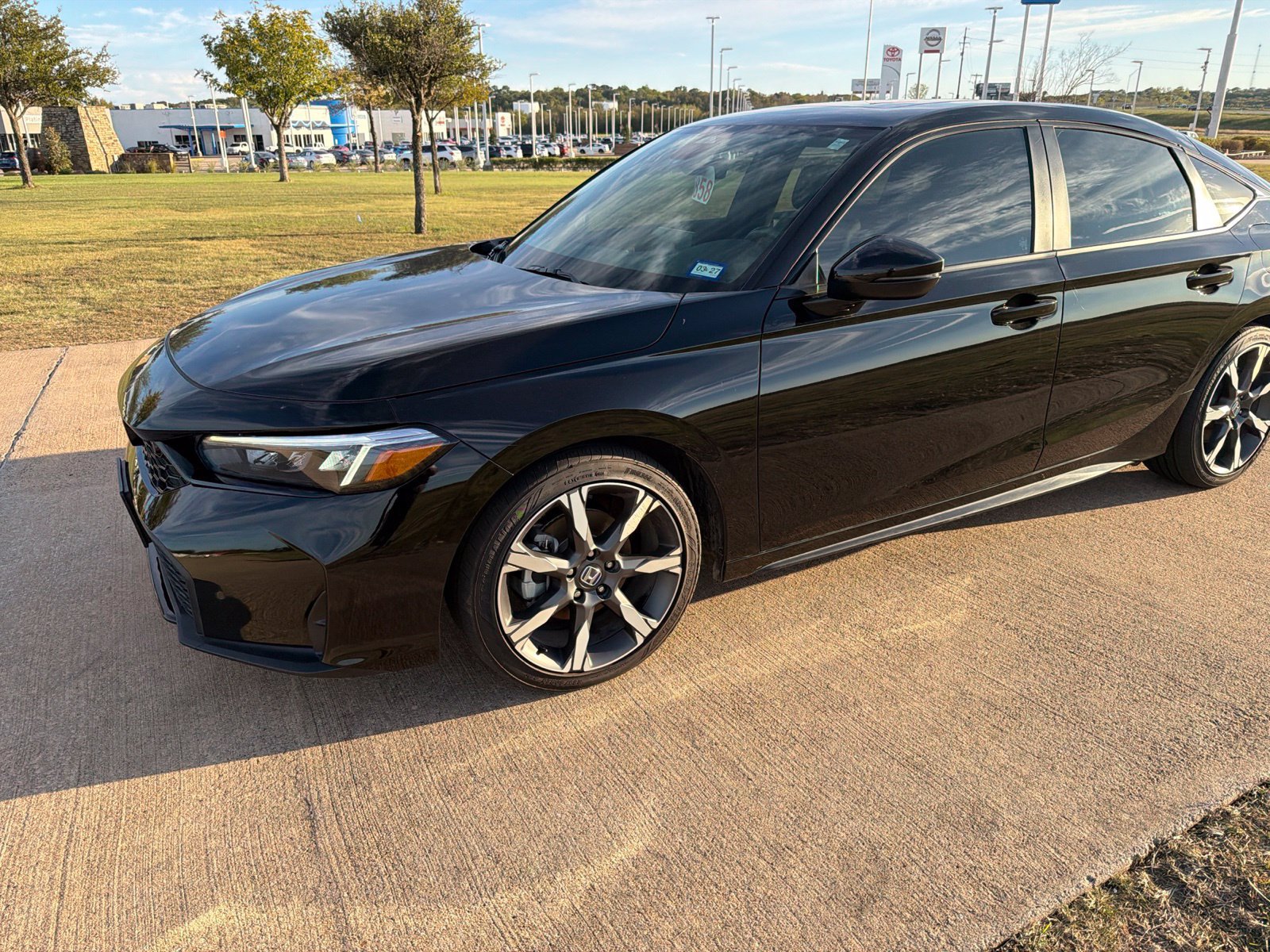 Used 2025 Honda Civic Sport Touring image 9