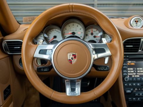 Used 2011 Porsche 911 Turbo S AWD/4WD image 6