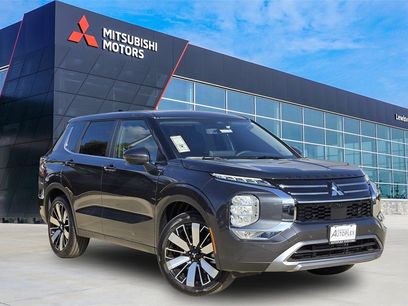 New 2025 Mitsubishi Outlander SE
