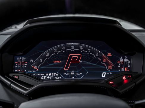 Used 2023 Lamborghini Huracan Tecnica RWD image 17