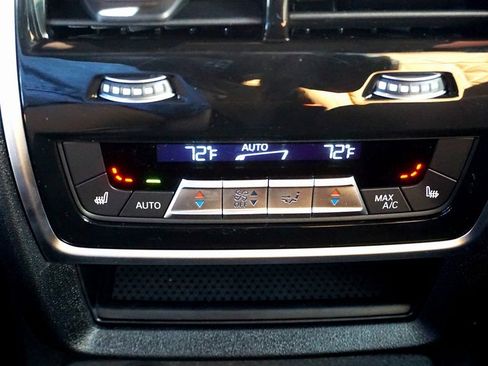 New 2026 BMW X7 xDrive40i w/ Executive Package image 17