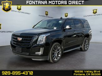 Used 2019 Cadillac Escalade Luxury w/ Escalade Sport Edition AWD/4WD video 1