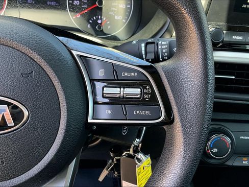 Used 2020 Kia Forte LXS image 25