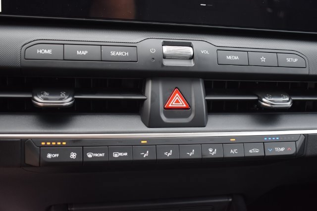 New 2026 Kia K4 FWD image 26