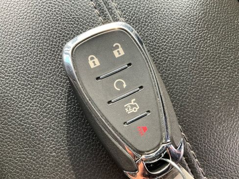 Used 2024 Chevrolet Malibu LT image 29