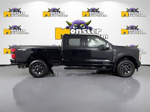 Used 2023 Ford F250 Lariat w/ Sport Appearance Package image 4
