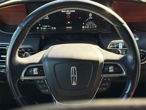 Used 2020 Lincoln Navigator Reserve w/ Equipment Group 208A Reserve image 12