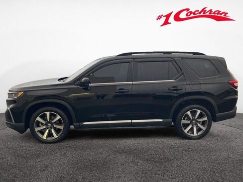 Certified 2024 Honda Pilot Touring image 4