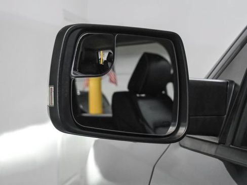 Used 2021 RAM 1500 Laramie AWD/4WD image 40