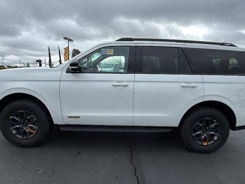 New 2026 Ford Expedition Tremor image 7