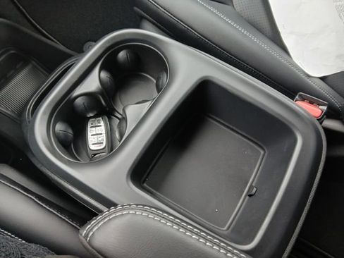 New 2026 Chrysler Voyager LX image 22