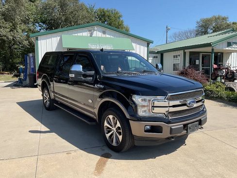Used 2018 Ford F150 King Ranch w/ Equipment Group 601A Luxury AWD/4WD image 4