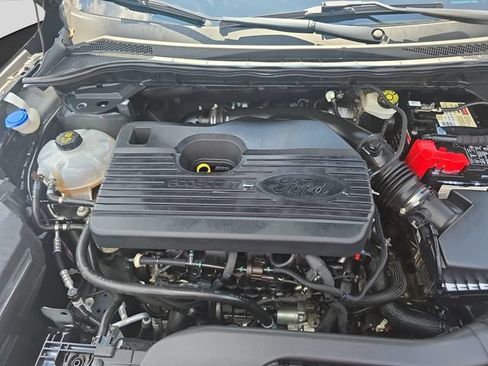 Used 2020 Ford Escape Titanium AWD/4WD image 31