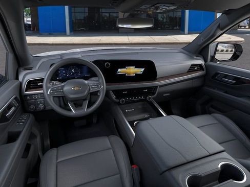 New 2026 Chevrolet Suburban LT w/ Comfort Package image 15