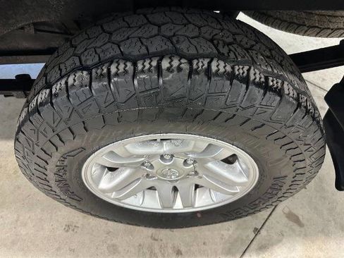 Used 2006 Toyota Tundra SR5 image 12