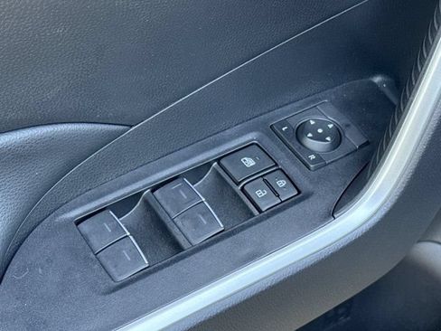 Used 2023 Toyota RAV4 XLE w/ Convenience Package AWD/4WD image 27