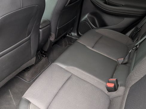 Used 2023 Buick Encore GX Select FWD image 12