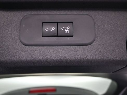 Used 2026 Toyota Grand Highlander XLE image 17