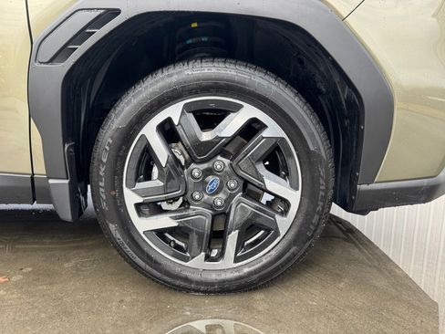 Used 2025 Subaru Forester Limited w/ Protection Package image 29