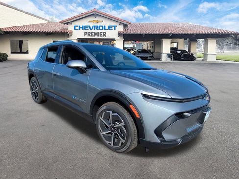 New 2026 Chevrolet Equinox EV LT w/ LPO, All-Weather Mat Package image 2