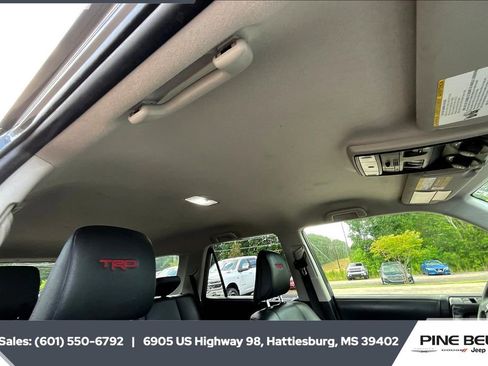 Used 2021 Toyota 4Runner TRD Off-Road Premium image 16