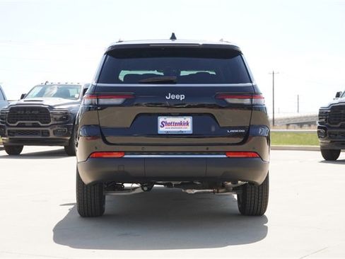 New 2025 Jeep Grand Cherokee L Laredo w/ Luxury Tech Group I image 7