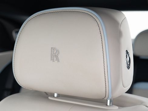 Certified 2022 Rolls-Royce Ghost image 17