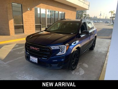 Used 2023 GMC Terrain SLE w/ Driver Convenience Package