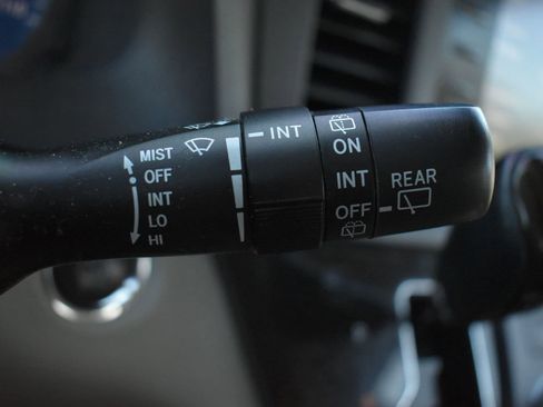 Used 2020 Toyota Sienna XLE Premium image 28