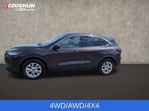 Used 2023 Ford Escape Active AWD/4WD image 5