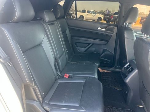 Used 2020 Volkswagen Atlas Cross Sport SEL AWD/4WD image 14