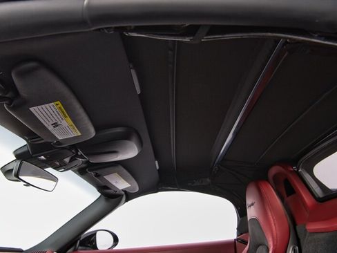 Used 2021 Porsche 718 Boxster Spyder RWD image 23