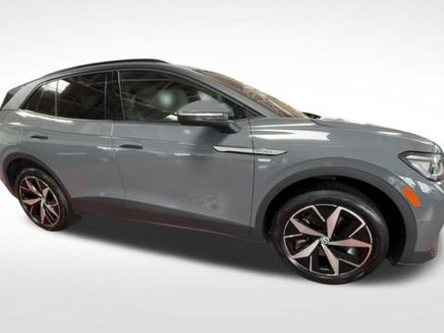 Certified 2023 Volkswagen ID.4 Pro S AWD/4WD image 10
