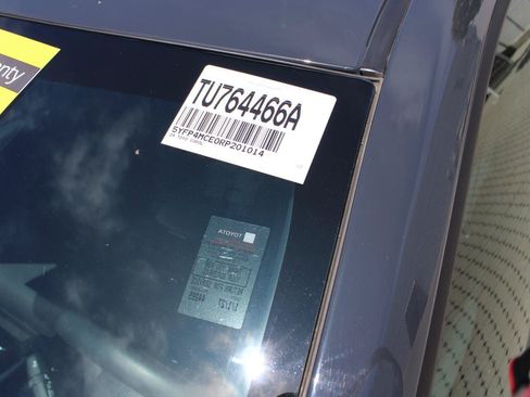 Used 2024 Toyota Corolla SE w/ SE Premium Package FWD image 50