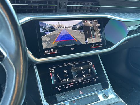 Used 2024 Audi A6 Premium Plus image 18