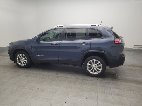 Used 2021 Jeep Cherokee Latitude FWD image 3