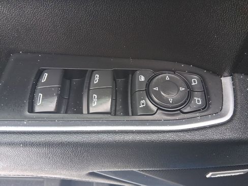 Used 2024 Chevrolet Silverado 1500 LTZ w/ Z71 Off-Road Package image 21