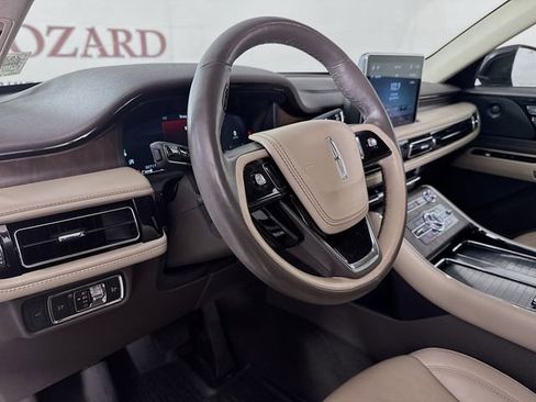 Certified 2022 Lincoln Aviator Reserve w/ Elements Package Plus image 11